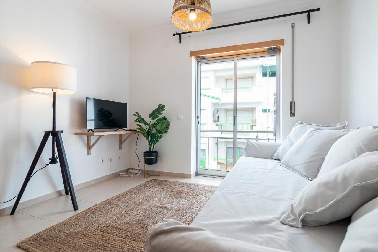 Gonzalo'S Guest - 1Br With Balcony Apartment Nazare Ngoại thất bức ảnh